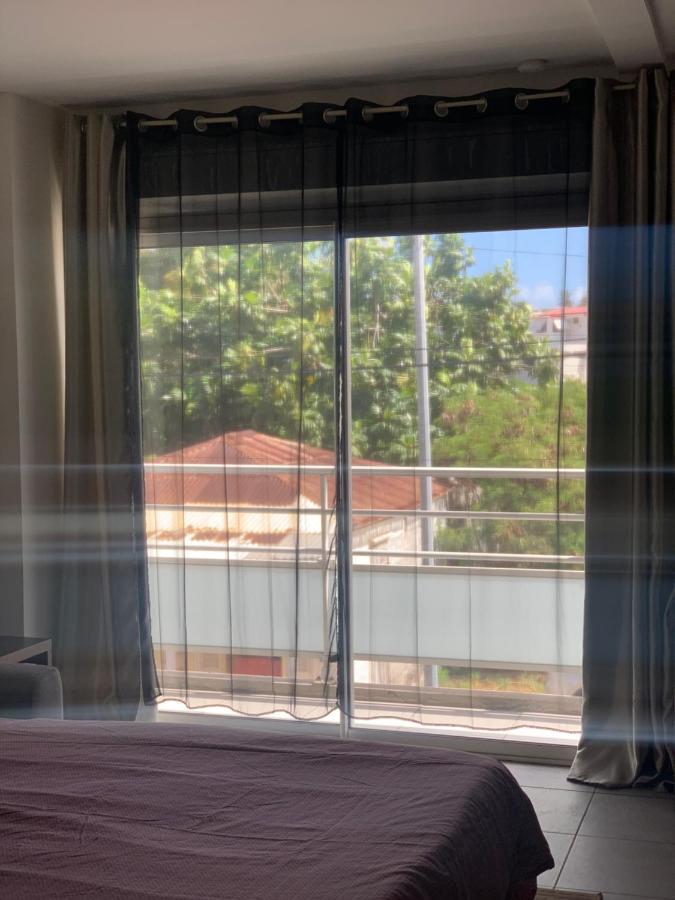 Studio Sunset Apartment Saint-Francois  Ngoại thất bức ảnh